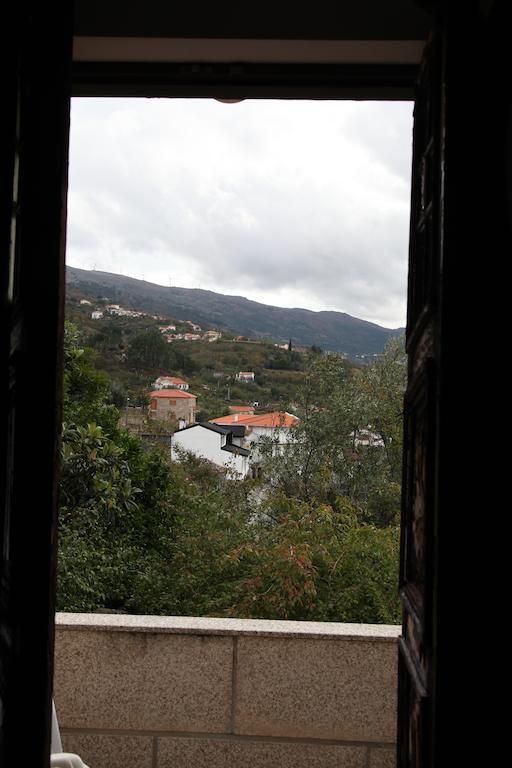 Casa Cardoso Hotel São Martinho de Mouros Quarto foto